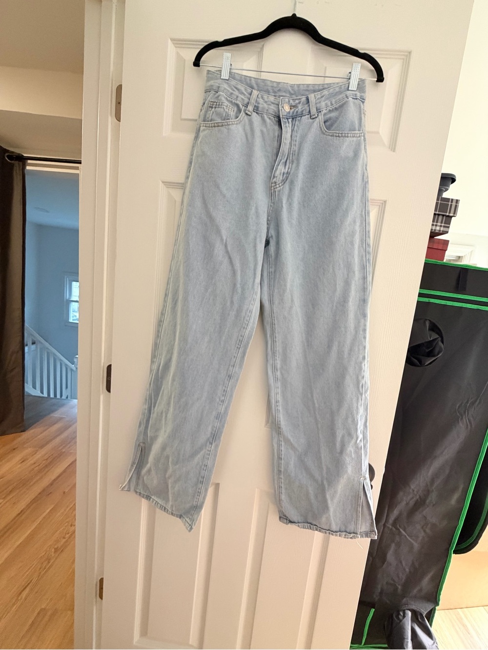 SHEIN Light Wash High-Waist Straight Leg Jeans